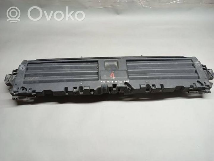 Audi A4 S4 B9 muu moottorin osa 8W0807771