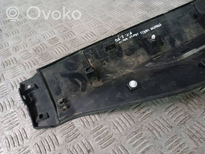 Toyota Yaris Cross Moulure de porte arrière 750770D020