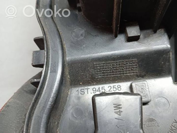 Skoda Citigo Takavalon osa 1ST945258