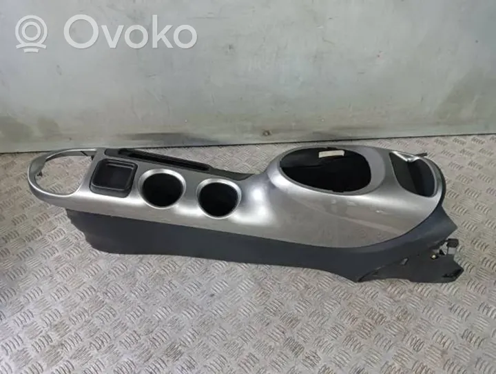 Nissan Juke I F15 Tunel środkowy E00350