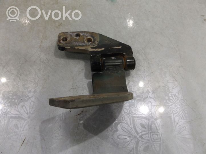 Opel Frontera A Tailgate/trunk/boot hinge 