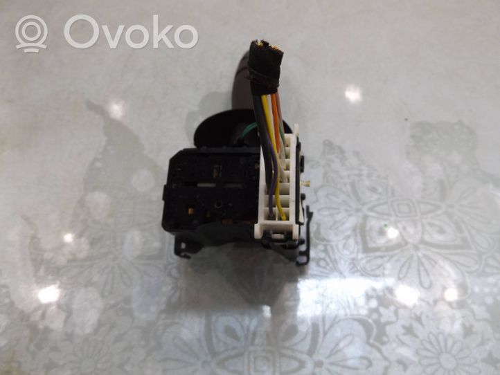 Renault Twingo II Wiper switch 