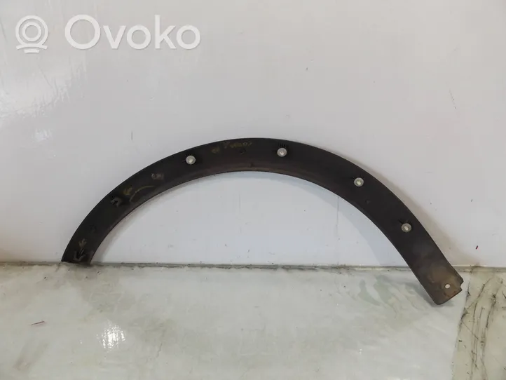 Opel Corsa C Takaoven lista (muoto) 