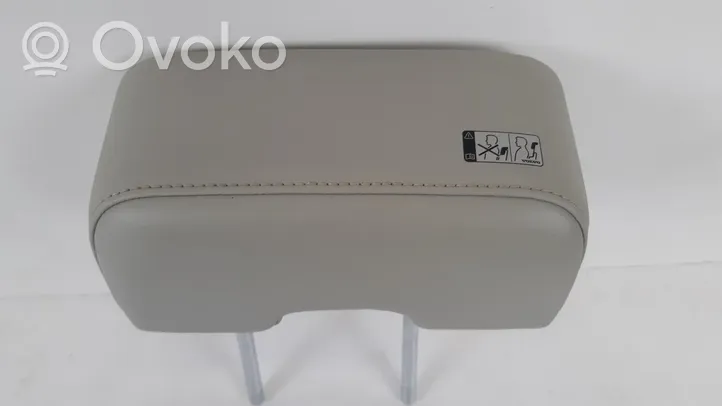 Volvo XC40 Galinės sėdynės galvos atrama 