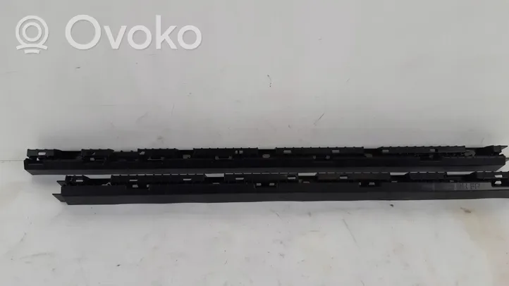 Volvo XC90 Słupek środkowy 