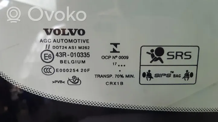 Volvo XC40 Tuulilasi/etulasi/ikkuna 