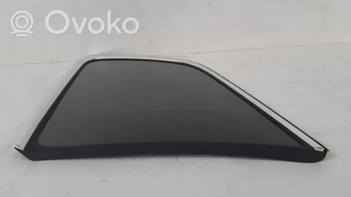 Volvo XC90 Takasivuikkuna/-lasi 