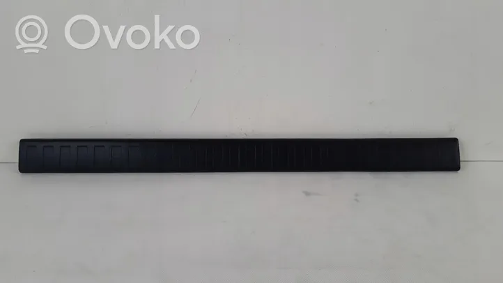 Toyota Land Cruiser (J150) Osłona pasa bagażnika 58574-60120