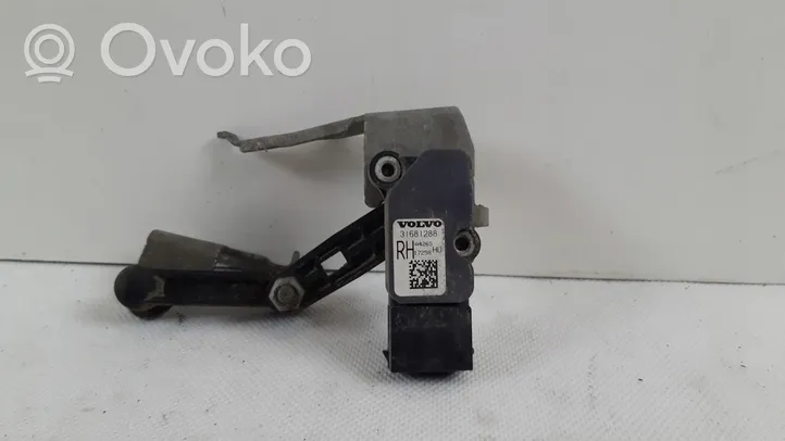 Volvo XC90 Sensor de nivel del faro delantero/principal 31681288