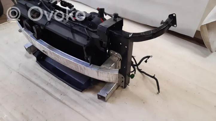 Jeep Cherokee Support de radiateur sur cadre face avant 52014618AE