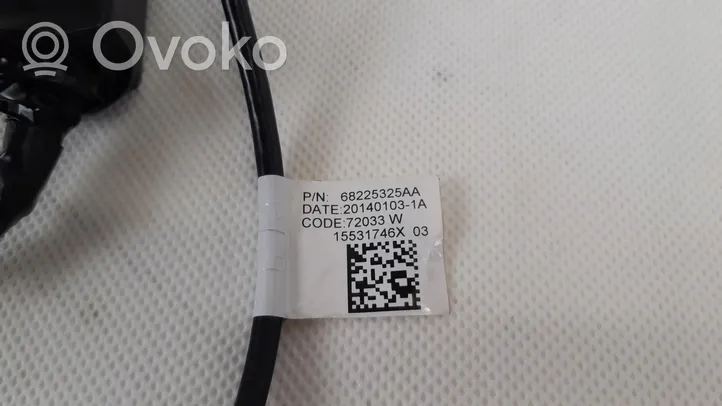 Jeep Cherokee Gniazdo / Złącze USB 68225325AA