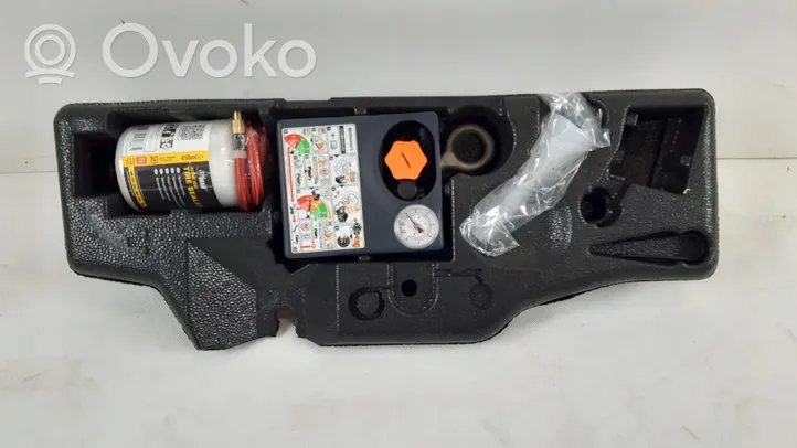 Volvo V60 Kit d’outils 