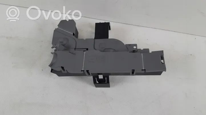 Volvo V60 Plus / Klema / Przewód akumulatora 