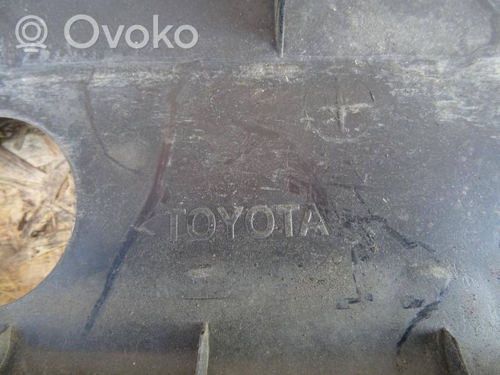 Toyota Corolla Verso E121 Muu ulkopuolen osa 53289-0F010