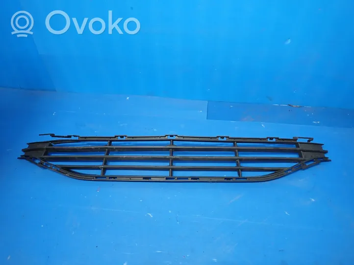 Volvo V40 Grille inférieure de pare-chocs avant 31353311