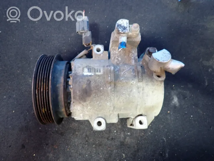 Hyundai i40 Ilmastointilaitteen kompressorin pumppu (A/C) 1B331-03300