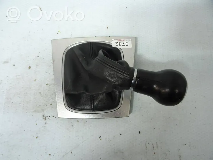 Audi A3 S3 8P Verkleidung Schalthebel (Kunststoff) A402003001000