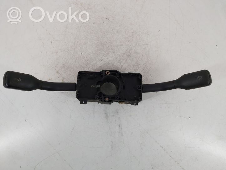 Audi 80 90 S2 B4 Interruttore/pulsante di controllo multifunzione 04210102