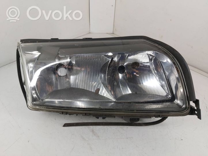 Volvo S80 Lampa przednia 