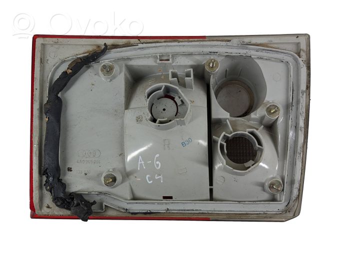 Audi A6 S6 C4 4A Luci posteriori del portellone del bagagliaio 4A0945094