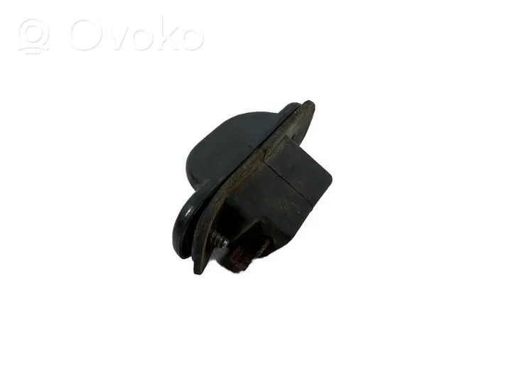 Audi 80 90 S2 B4 Lampa oświetlenia tylnej tablicy rejestracyjnej 443943191