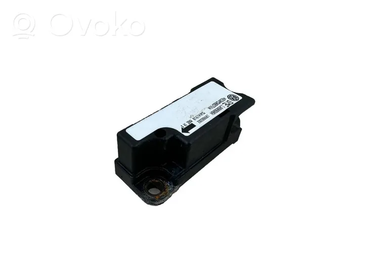 Volkswagen PASSAT B5.5 Airbagsensor Crashsensor Drucksensor 1J0909606N