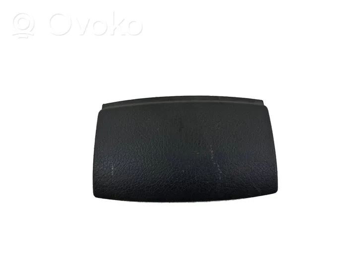 Audi A4 S4 B6 8E 8H Peleninė panelėje 8E0857961M