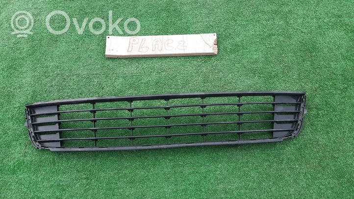 Volkswagen Touran II Grille inférieure de pare-chocs avant 1T0853677D