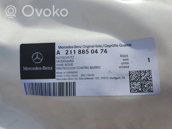 Mercedes-Benz E W211 Moldura embellecedora de la barra del amortiguador trasero A2118850474