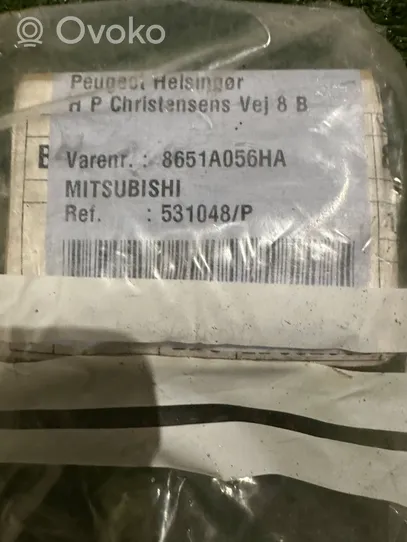Mitsubishi Lancer VIII Pysäköintitutkan anturi (PDC) 8651A056HA