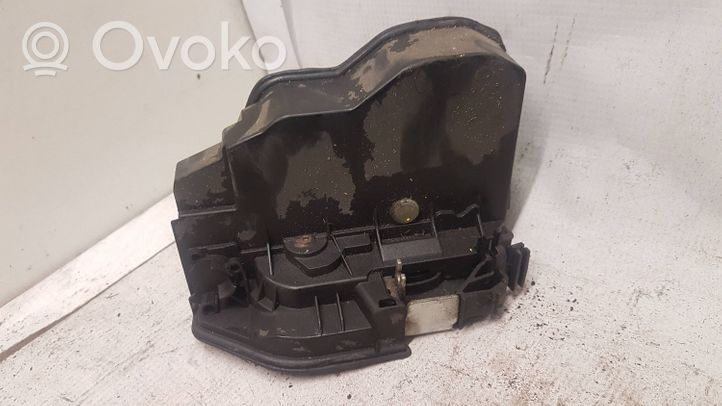 BMW 7 F01 F02 F03 F04 Cerradura de puerta delantera 7202146