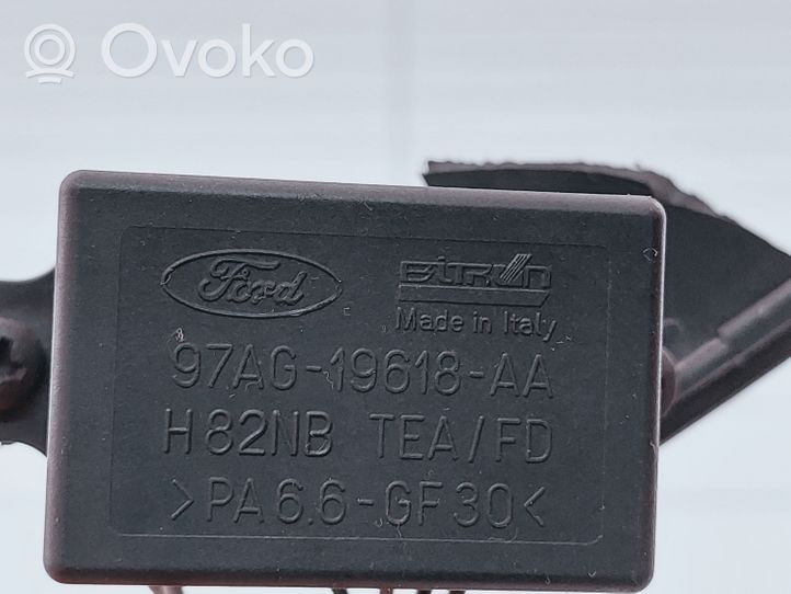 Ford Escort Interior temperature sensor H82NB