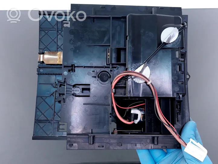 Volkswagen Touareg I Panel popielniczki przedniej tunelu środkowego SRO484704