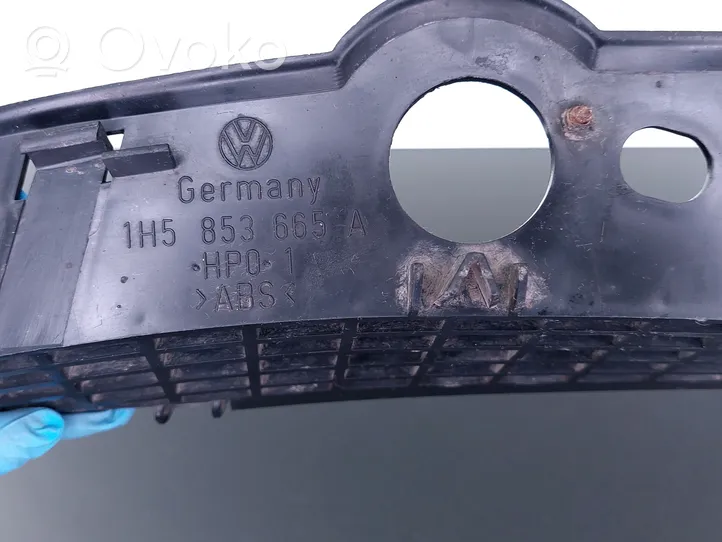 Volkswagen Golf III Grille inférieure de pare-chocs avant 