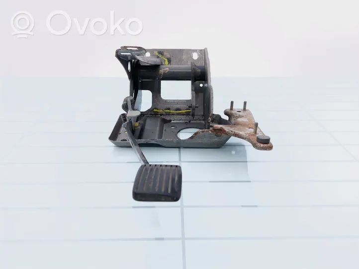 Volvo S40, V40 Clutch pedal 30815385