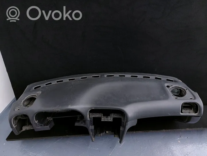 Volvo S40, V40 Dashboard 