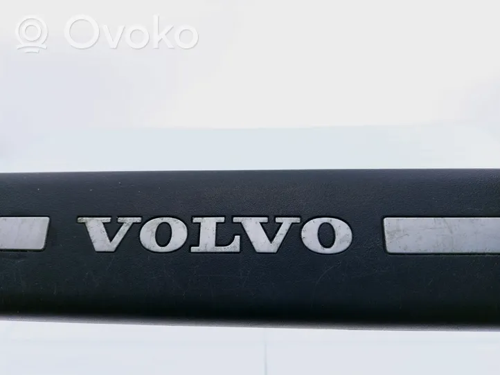 Volvo V50 Отделка переднего порога (внутренняя) 08622671