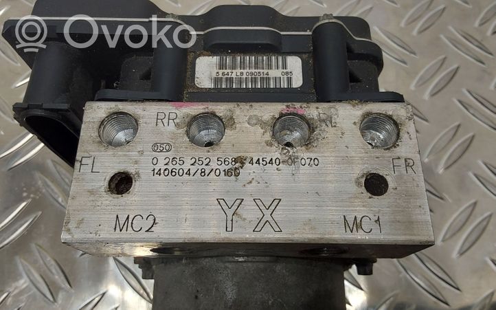 Toyota Verso Pompe ABS 445400F070