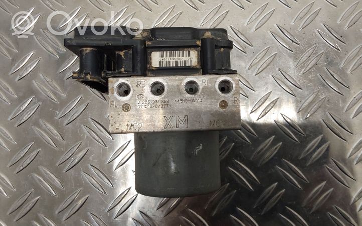 Toyota Auris 150 Pompe ABS 4451002110