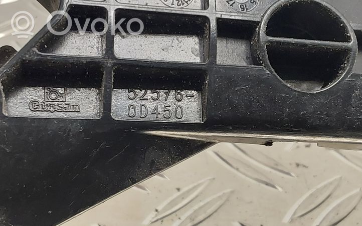 Toyota Yaris Uchwyt / Mocowanie zderzaka tylnego 525760D450