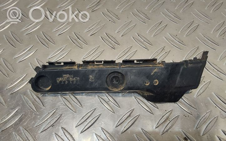 Toyota Yaris Galinis laikiklis bamperio 525750D030