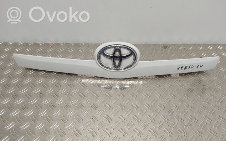 Toyota Verso Galinio dangčio numerio apšvietimo juosta 768110F060