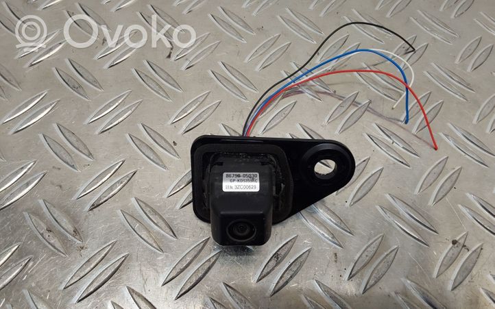 Toyota Avensis T270 Rear view/reversing camera 8679005030