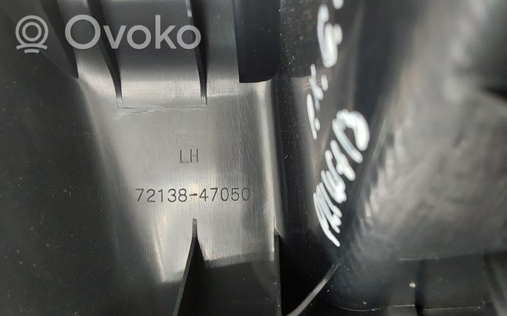 Toyota Prius+ (ZVW40) Cache rail de siège conducteur avant 7213847050