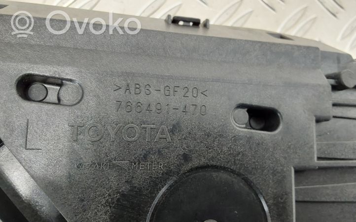 Toyota Prius+ (ZVW40) HUD-näyttö 8310847040