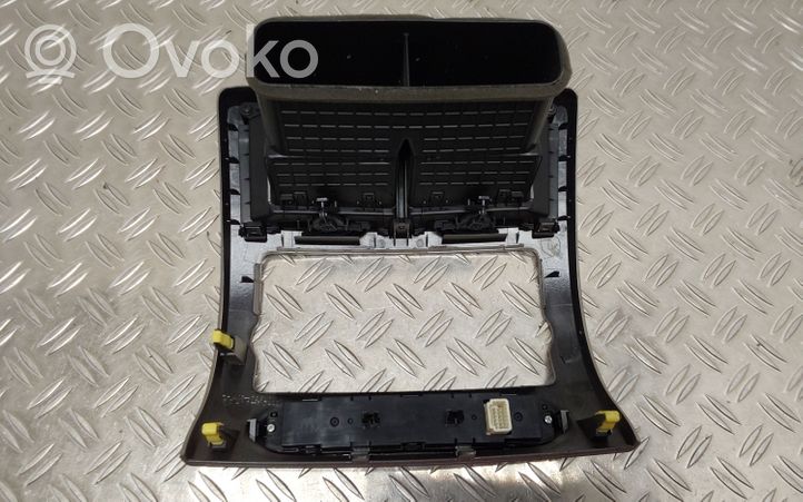 Toyota Urban Cruiser (XP110) Centrinės oro grotelės 5540552810