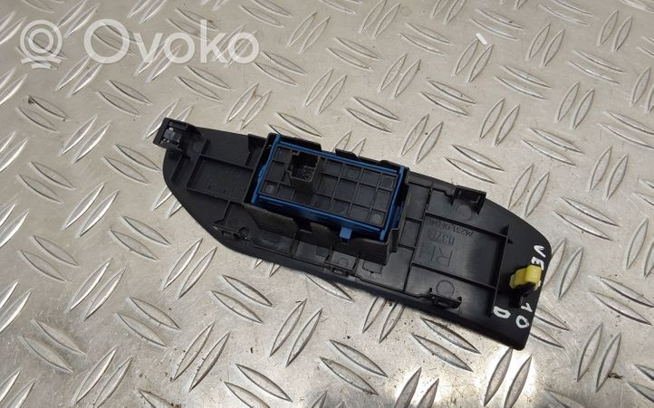 Toyota Verso Interrupteur commade lève-vitre 742310F040