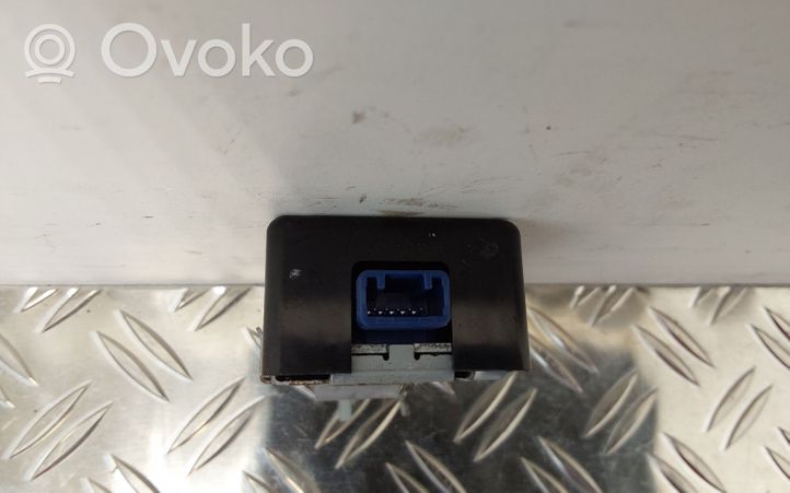 Toyota Verso Oven ohjainlaite/moduuli 897400F010