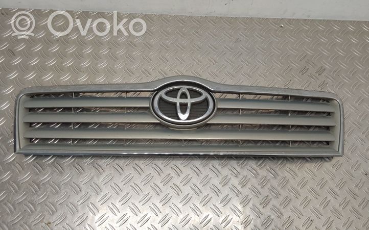 Toyota Avensis T250 Grille calandre supérieure de pare-chocs avant 5311405060