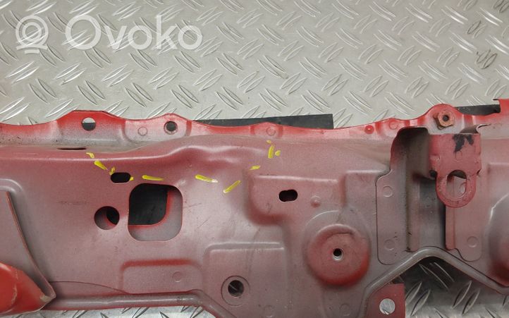 Toyota Yaris Panel mocowania chłodnicy / góra 